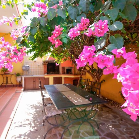 Il Piccolo Giardino Rooms & Breakfast Villasimius Eksteriør bilde