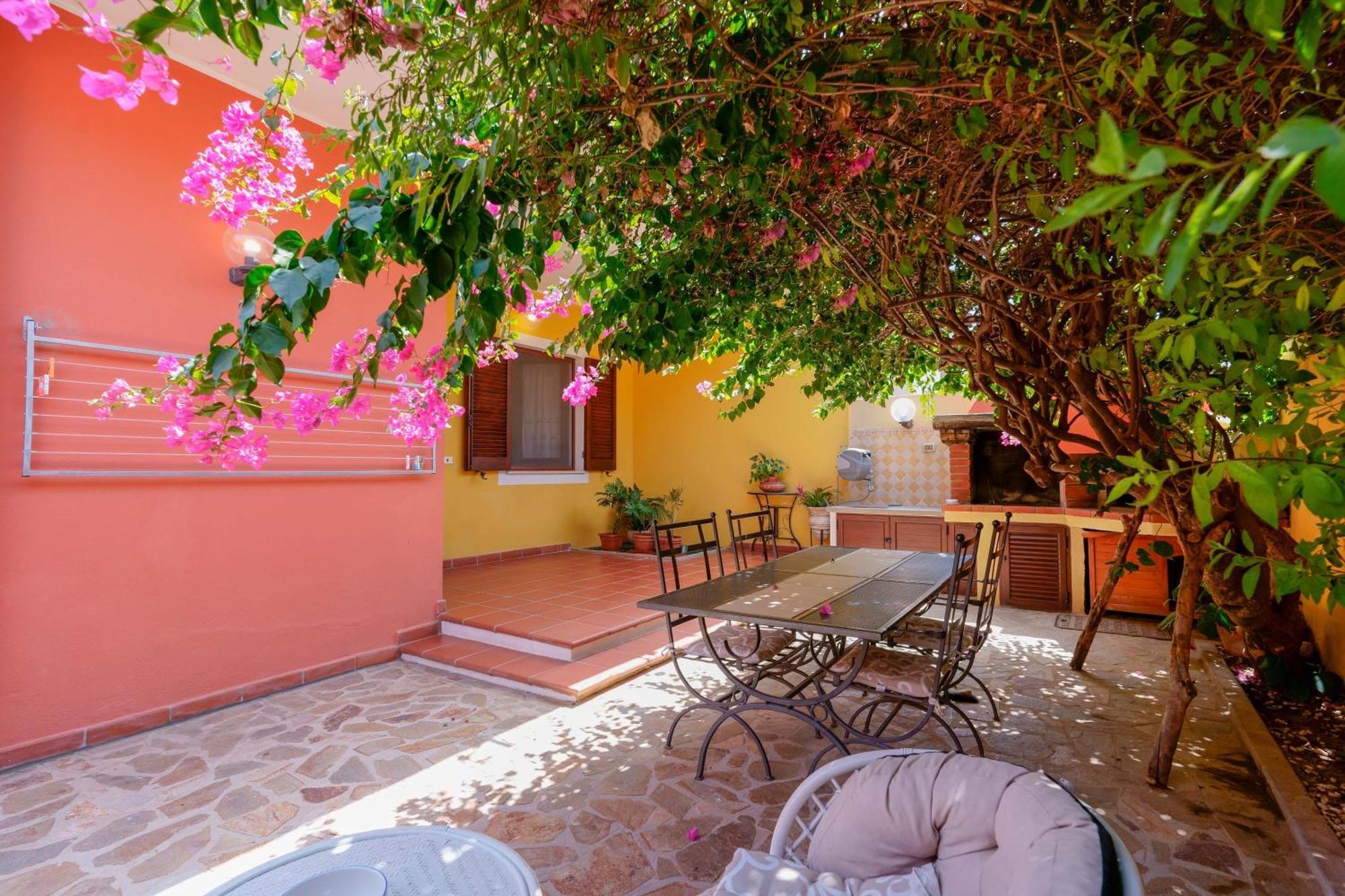 Il Piccolo Giardino Rooms & Breakfast Villasimius Eksteriør bilde