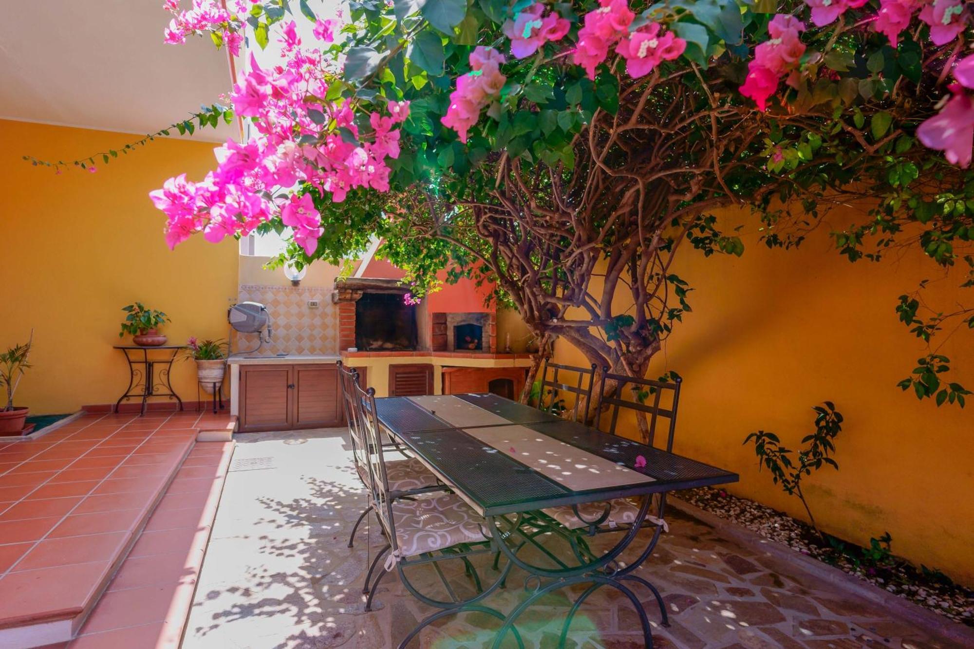 Il Piccolo Giardino Rooms & Breakfast Villasimius Eksteriør bilde