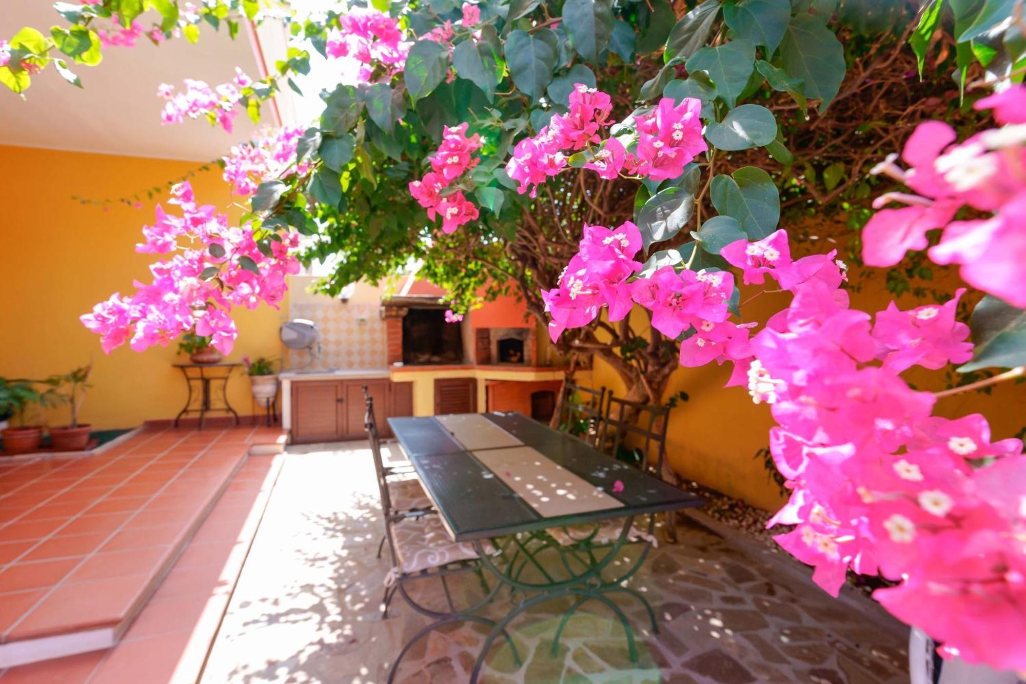 Il Piccolo Giardino Rooms & Breakfast Villasimius Eksteriør bilde